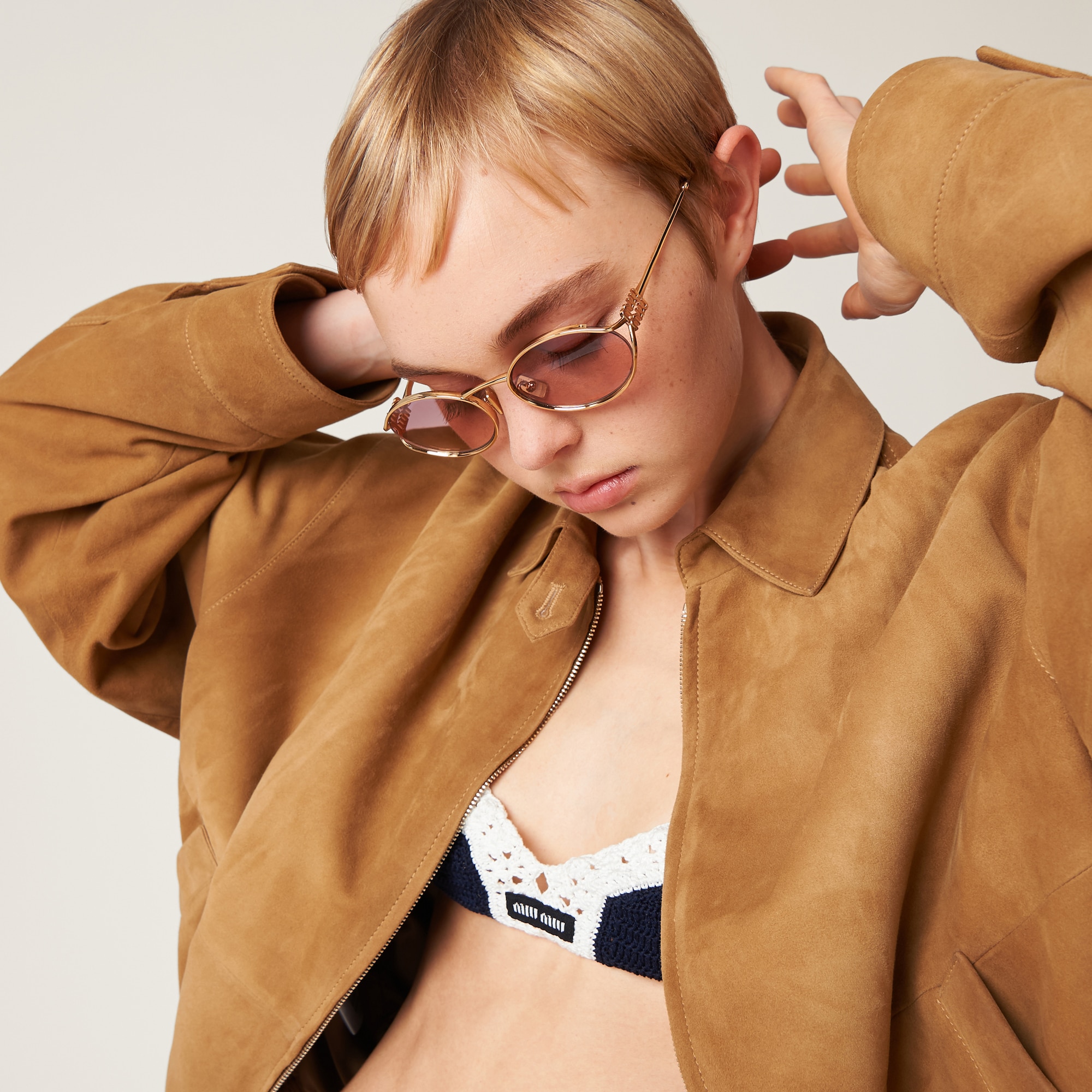 Miu Miu Logo sunglasses - Image 2